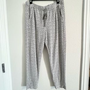 Lou & Grey Lounge Sweatpants Grey White Size Medium